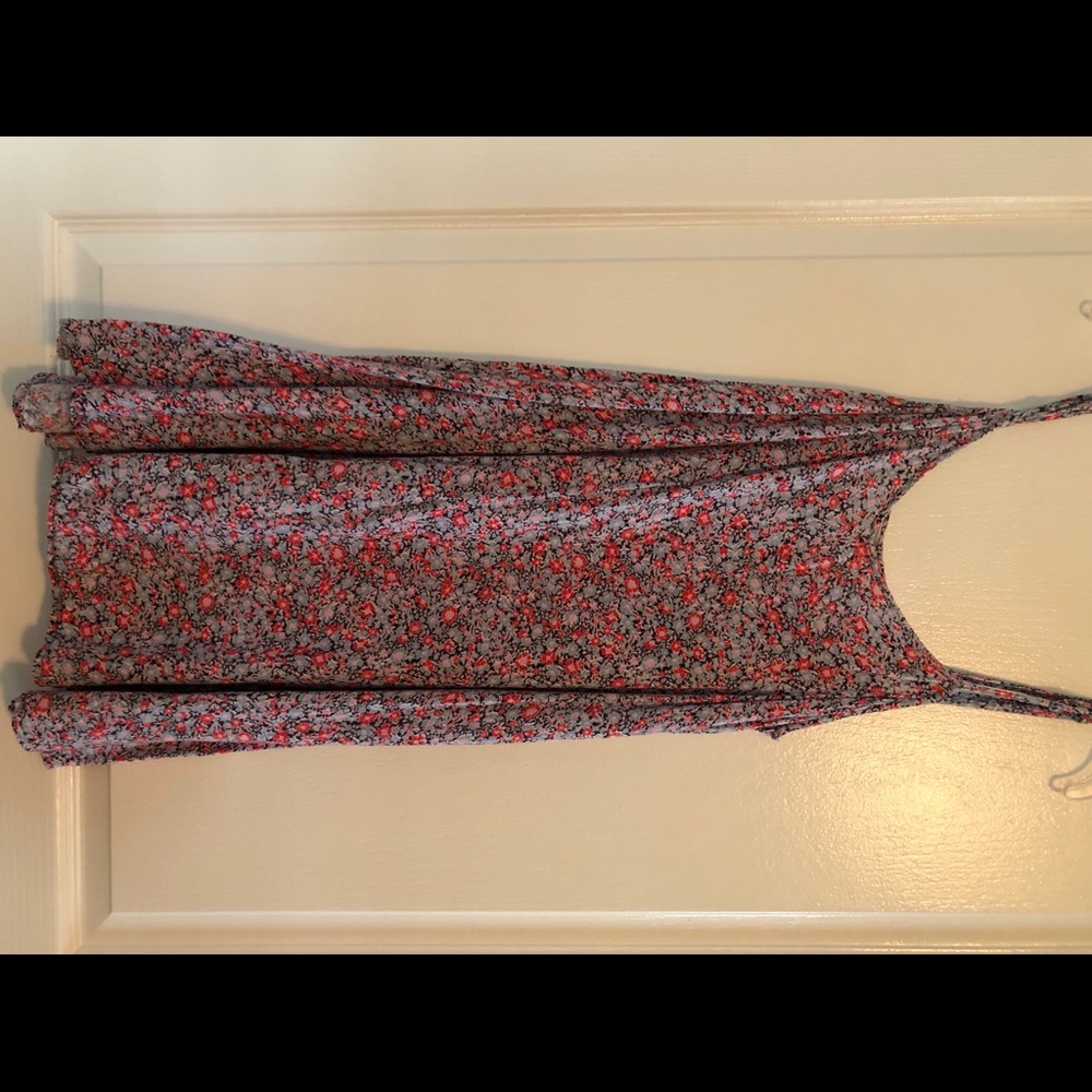 Clothes from all over! NAME BRANDS